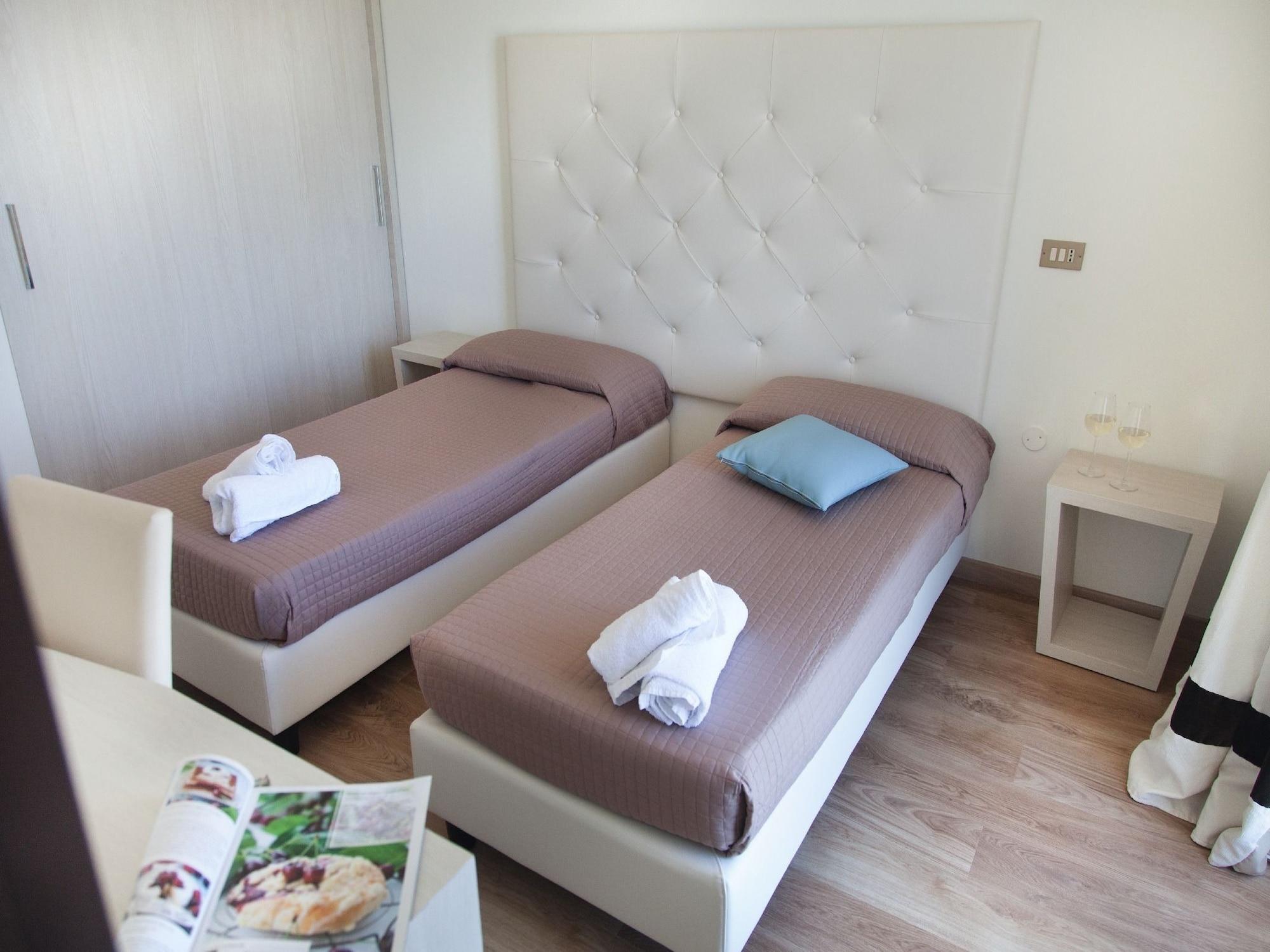 Riviera Mare Beach Life Hotel Ріміні Екстер'єр фото
