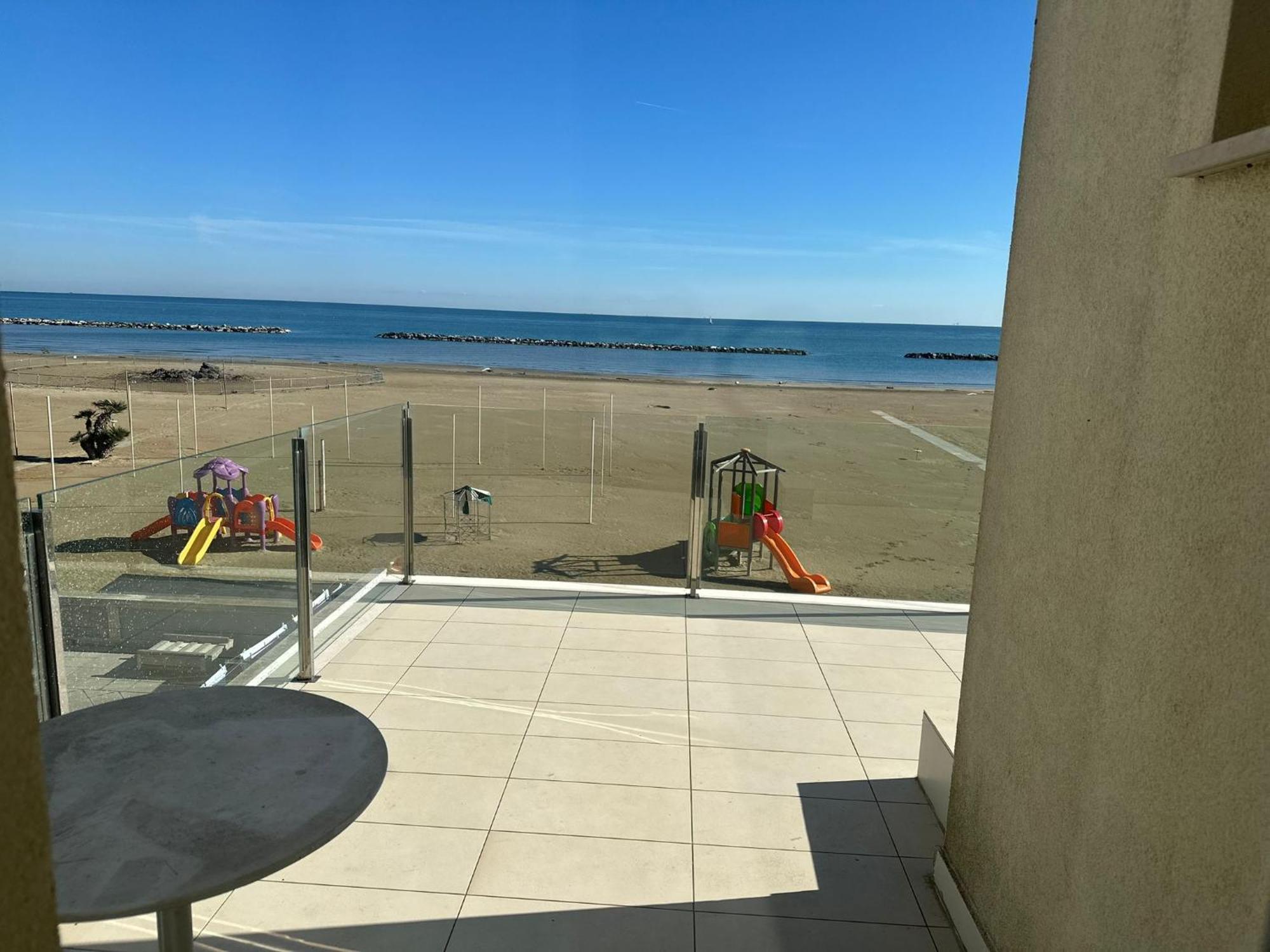Riviera Mare Beach Life Hotel Ріміні Екстер'єр фото