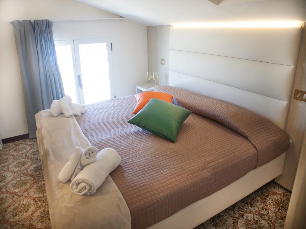 Riviera Mare Beach Life Hotel Ріміні Екстер'єр фото