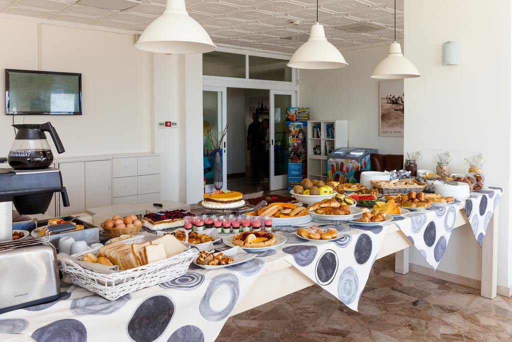 Riviera Mare Beach Life Hotel Ріміні Екстер'єр фото
